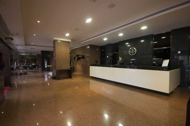 Windsor Plaza Hotel 5*