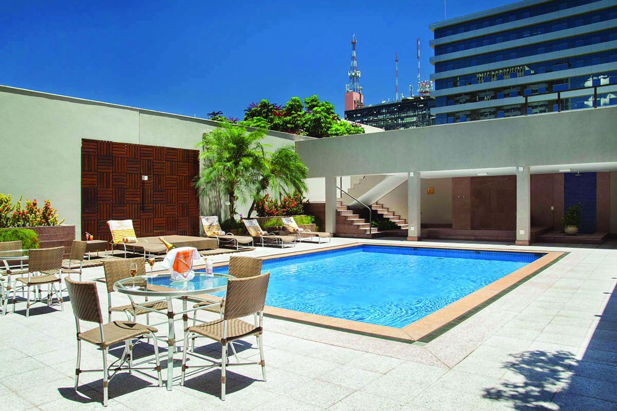 Windsor Plaza
